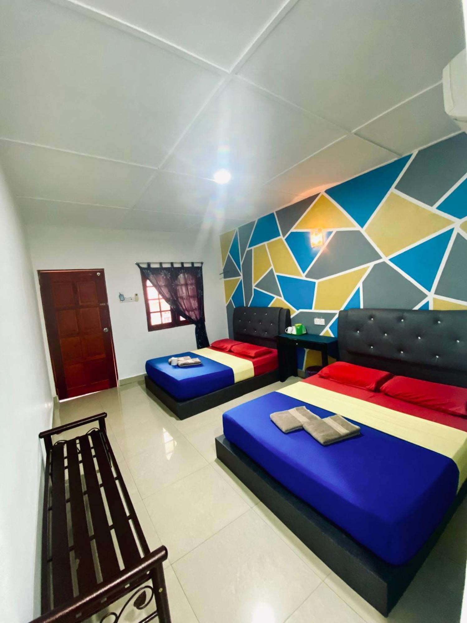 Abot Guest House Куала Тахан Екстериор снимка